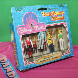 Disney Magic Town Square Friends tour Guide Engineer And 2 Tourists 60301 Sears